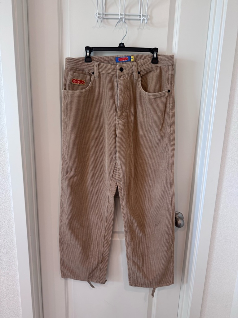 Empyre Corduroy Men’s Tan Skate Pants Size 32